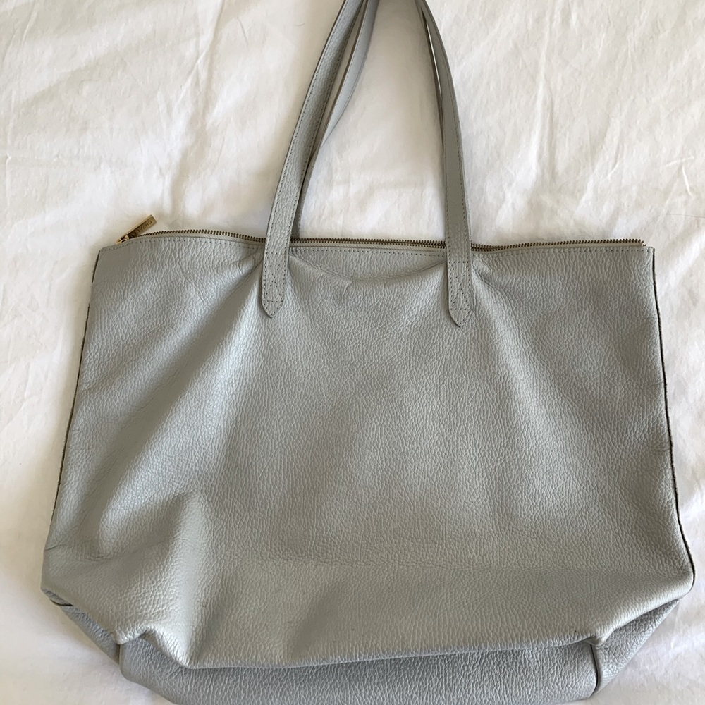 Cuyana Zippered Light Blue Leather Tote